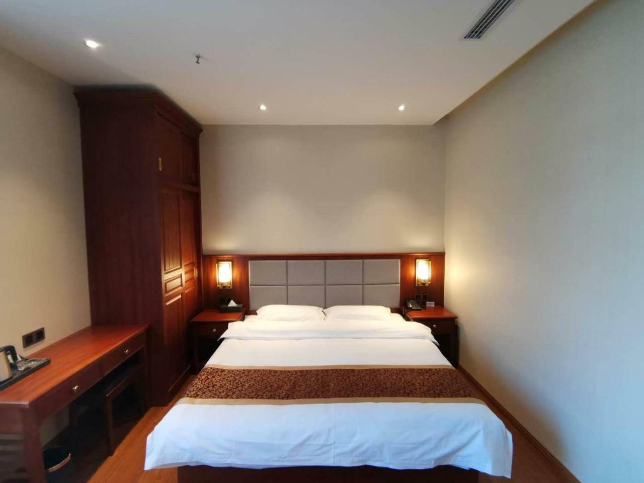 Beijing Gongmei Blue Peacock Business Hotel Zewnętrze zdjęcie