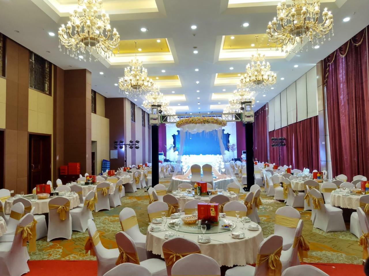 Beijing Gongmei Blue Peacock Business Hotel Zewnętrze zdjęcie